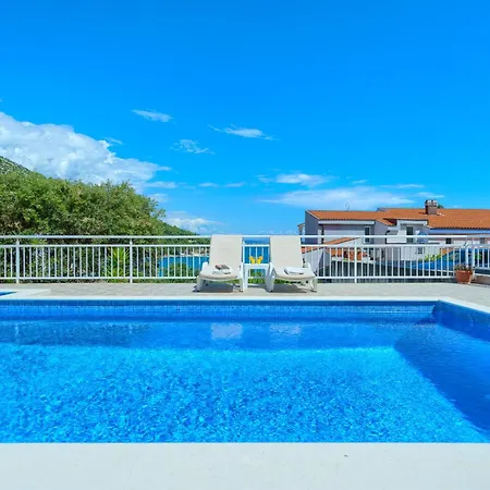 Vila Sedmo Nebo