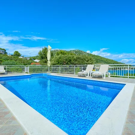 Vila Sedmo Nebo Marina