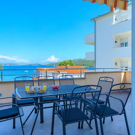 Vila Sedmo Nebo Marina